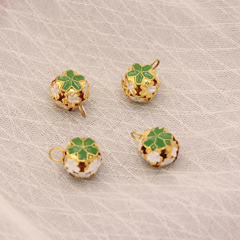 1PCS 14mm Cloisonne Pendant Hollow Out Flower Ball Bell DIY Pendant Decoration Exquisite and Practical Home Decoration Craft