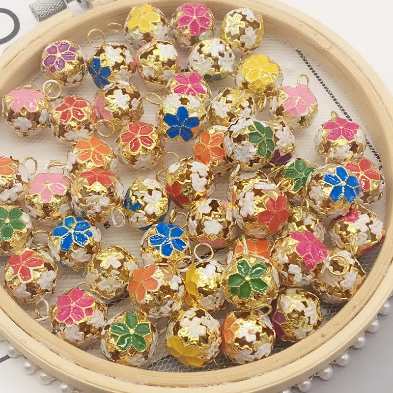 1PCS 14mm Cloisonne Pendant Hollow Out Flower Ball Bell DIY Pendant Decoration Exquisite and Practical Home Decoration Craft