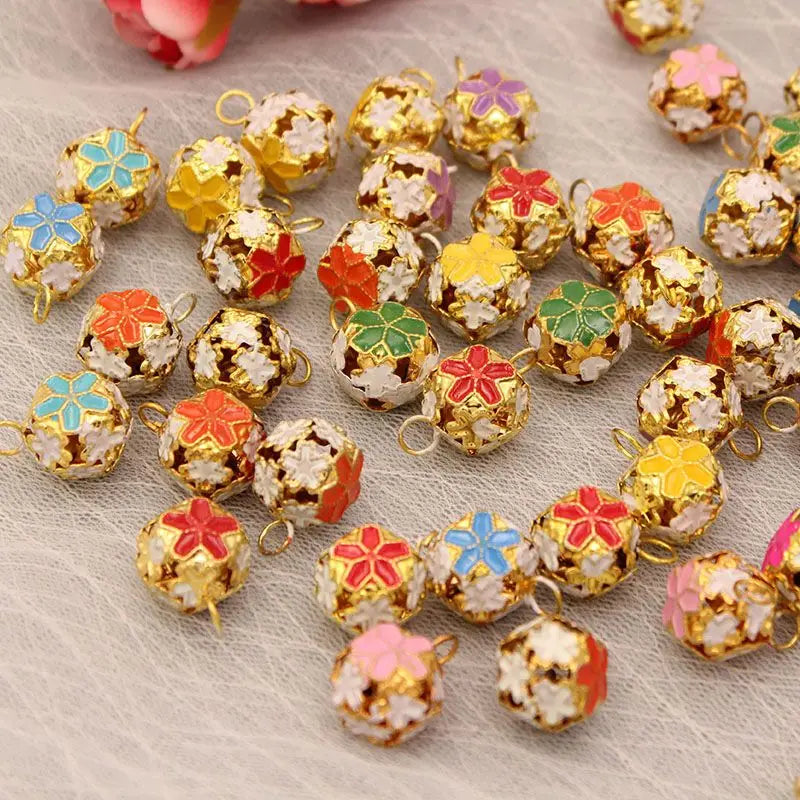 1PCS 14mm Cloisonne Pendant Hollow Out Flower Ball Bell DIY Pendant Decoration Exquisite and Practical Home Decoration Craft